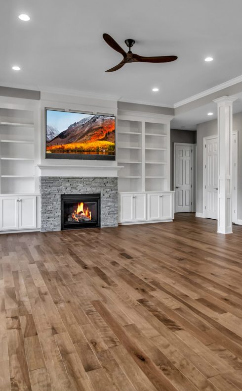 62854234d6f8fa020fabb81d_Madison-GreatRoom1