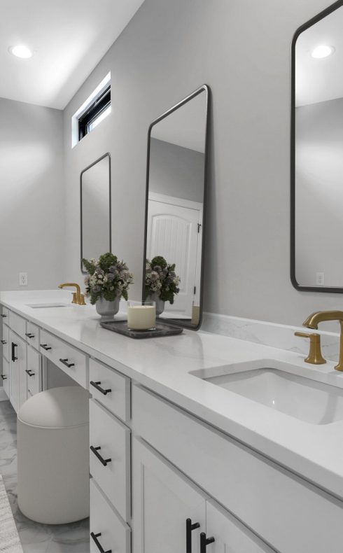 Maris Primary Bathroom