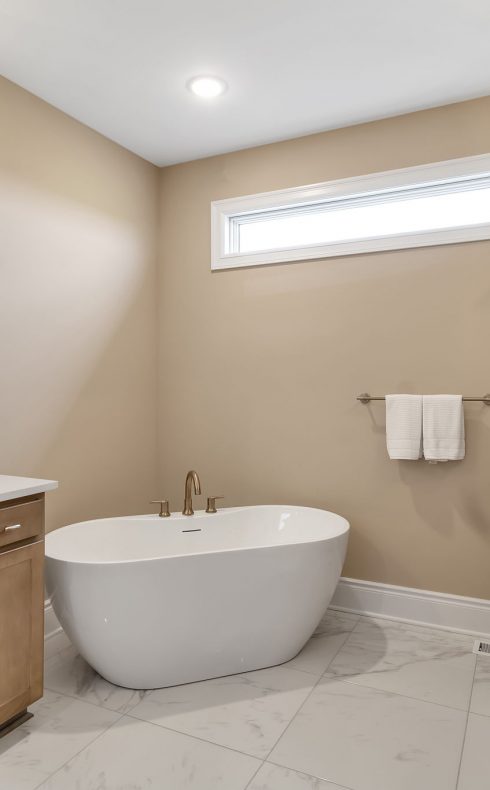 66719dc2ad0daa8cbb4f01ce_85-web-or-mls-IMG_9884